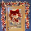 Flores decorativas grinaldas de Natal para a porta da frente ornamentos de bola vermelha manto de janela decoração externa interna 230510