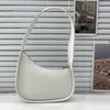 Raden Half Moon Bag Axillary Handbag Real Leather Luxury Women Designer Väskor Flat axelrem Burvad dragkedja stängning Lady Clutch Tote Purse