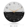 Relógios de parede Relógio de moda nórdica Decoração de mármore Texture Sala de estar de metal redonda de 12 polegadas Relógio de madeira agulha de grãos de madeira