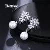 Orecchini a bottone Bettyue Marchio Fascino Moda Lusso Colore oro bianco Zircone cubico Gioielli a forma di fiore Per donna Regali per feste di matrimonioStud