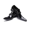 Stile britannico taglie taglie forti solidi formali eleganti abiti puntati di punta classici in pelle di brevetto maschio business scarpe d'affari