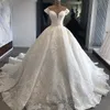 Vestido de noiva de vestido de bola de luxo com apliques delicados de renda de contas do ombro da Arábia Saudita Dubai Vestidos de noiva vestidos de noiva