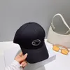 Diseñador Gorras de béisbol Sombrero de cubo Gorra versátil para hombre Mujer Sombreros Clásico Negro Blanco Alta calidad Moda de playa Sombrero de sombrilla de calle al aire libre