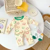 Pyjamas cartoon tweedelig baby schattige lange mouw set babymeisjes jongens mode bodem ondergoed ondergoed pyjama's set peuter katoenen broek suit 230511