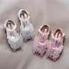 Sandalen zomermeisjes schoenen vlinder kristal prinses voor bling parels kinderen deksel teen feest trouwschoen baby