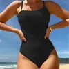 Bañador Sexy blanco de una pieza para mujer, traje de baño negro de verano 2023, ropa de playa acolchada para mujer