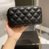 أكياس الكتف الكتف الجميلة حقائب مصممة سوداء عادية Y Crossbody Cool Women Mini Color Black Coin Presh Fashion Leach Totes Totes Flap 2023