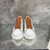 Nya heta lyxiga herrmode Fashion Casual Shoes Men's Designer Shoes äkta läder Kvinnor Daily Life Shoes Men's Training Shoes