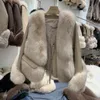 Purs feminina Faux 2023 Winter Women Jackets Casaco real com genuíno ovelha de pele de pele fora de mangas compridas moda moda roupas curtas