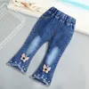Джинсы детские девочки для ботинок срезаны джинсы детские осенние одежды повседневная джинсовая штаны