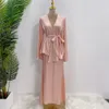 Zestawy 2PCS Kobiety Zestawy muzułmańskie błyszczące kimono topy spódnica Ramadan Dubai stroje islamskie odzież muzułmańska sukienka Abaya Kaftan Suit szat