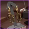 2023Women Mode Boucles D'oreilles Rétro Lettres Boucle D'oreille Pour Les Femmes De Luxe Designer Bijoux Or Hommes Pour Cadeaux Relief Oreille Goujons Dames NICE D222246F