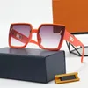 Lyxdesigner Solglasögon Design Solglasögon Högkvalitativ glasögon Kvinnor Män Glasögon Womens Sun Glass UV400 Lens unisex med fodral