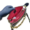 Borse firmate Borsa a tracolla Coussin BB Size Borsa a tracolla con catena con hardware dorato Motivo in rilievo