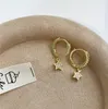 Brincos de argola requintados shiny shiny star star Pentagram Charms feminino coreano Earings para mulheres acessórios para mulheres 2023