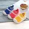 Athletic Outdoor Children Casual Shoes Breattable Infant Baby Barn Girls Mesh Sneakers Soft Bottom Bekväm inte AA230511