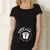 Maternità Top Tees Camicia gravidanza nera Maternità Cute O-Collo T-shirt manica corta Top incinta Abbigliamento mamma Maglietta annuncio bambino 230512