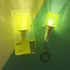 Novità Giochi Kpop NCT Portachiavi Mini Lightstick ufficiale NCT Dream 127 Lampada da concerto Portachiavi Anime Led Light Giocattoli da collezione divertenti Tipo di oggetto 230512