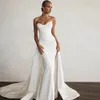 White Sweetheart Mermaid Wedding Dresses Detachable Train Ruched Satin Bridal Gown with Split Novia De Noche