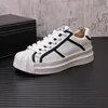 Summer Soled Small Korean 2024 Vit tjock ny version av allt Casual Sports Simple Fashion Board Shoes A17 754 544