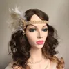 Hårgummiband Vintage Feather Headband White Metal Chain 1920s Gatsby Party Headpiece For Carnival Accessories 230512