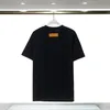 Camisetas clásicas para hombre Camisetas de verano para mujer Camisetas de diseñador Ropa de lujo Moda de ocio transpirable impresa Tops ropa de alta calidad Negro Blanco