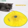 自動4速度猫のためのインタラクティブなペットおもちゃ猫の電気猫のおもちゃプレートモーションアンダーカバーマウスファブリック移動羽
