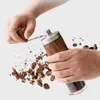 Manuella kaffekvarnar Portable Manual Coffee Grinder Burr Bean Maker Justerbart rostfritt stål Kaffeböns Mills Handmiterade kaffekök Köksverktyg 230512