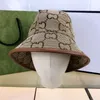 Lyx designer bucket hatt hög kvalitet brevbroderi resor casual mode stil solkeps bra trevlig