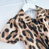 23SS Kid Girls Shirt kjolar Set Brand Designer Suit Leopard Print Kort ärmar Pleated Half Set Pure Cotton Kids Clothes A1