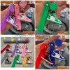 Nyckelringar Party Favor Designer Sneaker Keychain Men Women Ring Gift Shoes Keychains Handbag Chain Basketball Shoe Drop Delivery Jewel DHDCT