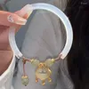 Brazalete de estilo chino con cierre de seguridad, diseño de mujer, media luz, lujo, sensación de alto grado, regalo para mujer