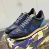 Designer de luxe Valentin chaussures marque vltnitys chaussures décontractées hommes femme chaussures en cuir véritable sport chaussures de camouflage chaussures de course en plein air baskets à rivets de mode