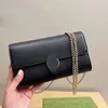 2023 Frauen Taschen Lady Schulterbags Mädchen Kettenbag Schwarzer junger Buchstaben Bags Design Blau Handtasche Halbmond Tasche Mode Luxus klassische Tasche einfache Klatschreihe Tasche