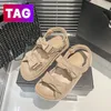 Grandandandal Quested Channel Sandalslides Dad Kobiet Designer Calfskin SS Summer Beach Kapła