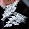 Klusterringar 25x24mm ankomst vit safir damer bröllop datering silver