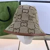 Cappello da pescatore di design di lusso di alta qualità lettera ricamo viaggio cappello da sole in stile moda casual buono bello