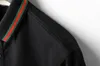 メンズビーチデザイナートラックスーツサマースーツファッションTシャツの海辺のホリデーシャツショーツセットマンSラグジュアリーセット衣装スポーツウェアM-3XL HJ8
