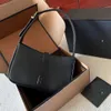 Nouveau sac hobo sous les bras sacs à bandoulière sacs à main à rabat sac à bandoulière de haute qualité en forme de coeur décoration bâche sacs en cuir véritable sacoche en gros ysle LE5A7