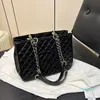 2023-Manufacturers direct sales of new women's bag classic omnibus large capacity chain single shoulder bag fashion car sewing line brand Tote bag