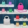 Luxury Chain Bucket Bag Candy Colors Designer Totes Women Solid Crossbody Bags Capacity Handbag Steel Printed Letter Banket Purse Läderkoppling 2 Storlek