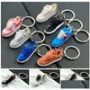 Nyckelringar Designer Solid Color Chain Shoe Pendant Street Style Sneaker Keychain Creative Car Keyring Drop Leverans smycken DHVL3