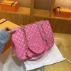 Tillverkare Direktförsäljning av New Women's Bag Classic Omnibus stor kapacitetskedja Enkel axelväska Fashion Car Sewing Line varumärke Tygväska