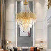 Ljuskronor stor kristall ljuskronor belysning modern lyx villa hall lampa vardagsrum matguldljus