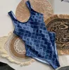 23SS امرأة من قطعة واحدة ملابس السباحة مصمم بحروف الصيف الشاطئ مايوهات للنساء البيكينيات عارية الذراعين ماركة الملابس