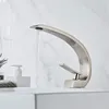 Badezimmer-Waschtischarmaturen IMPEU Wasserhahn aus gebürstetem Nickel, einzigartiges Design, Einhand-Loch-Waschbecken-Mischbatterie, kommerziell