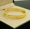 Woman Van Bangle Clover Bracelets Designer Fashion Luxury Jewelry Women high-quality gold Chain Bracelet Woman 00