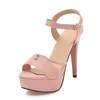 Sandalen Zomer PEEP TOE STILETTOS HOEL HOEFT Waterdicht Buckle Fashion Sexy Pink Party Shoes Women's Small Size 32 33 2023