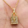 Ocxw Pendant Necklaces Classic Titanium Steel Lock Womens Gold Letters Necklace Wedding Inlaid with Diamonds Luxury Designer Jewelry No Fa