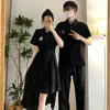 T-shirts pour femmes 2023 Les couples portent des jupes et des vêtements d'été Senior Sense Version coréenne POLO à manches courtes Robe Hommes Manches courtes
